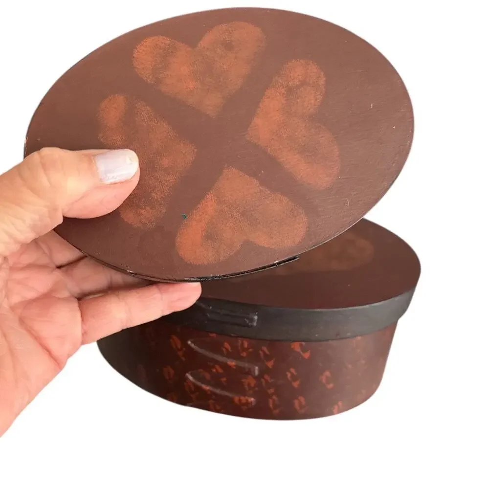 Set of Two Shaker Style Oval Balsa Boxes Heart Lids